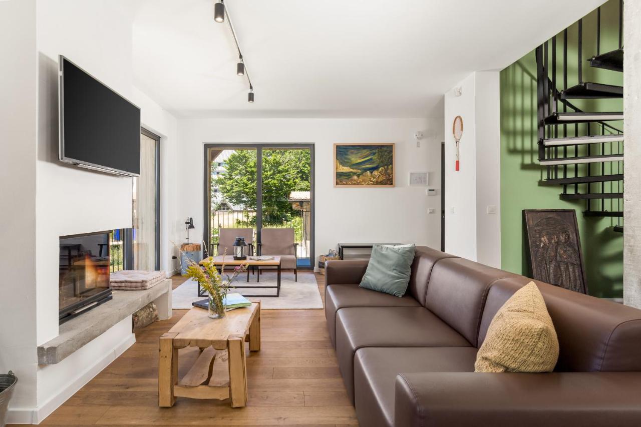 Modern Alpine Monsalbius Chalet Baske Ostarije المظهر الخارجي الصورة