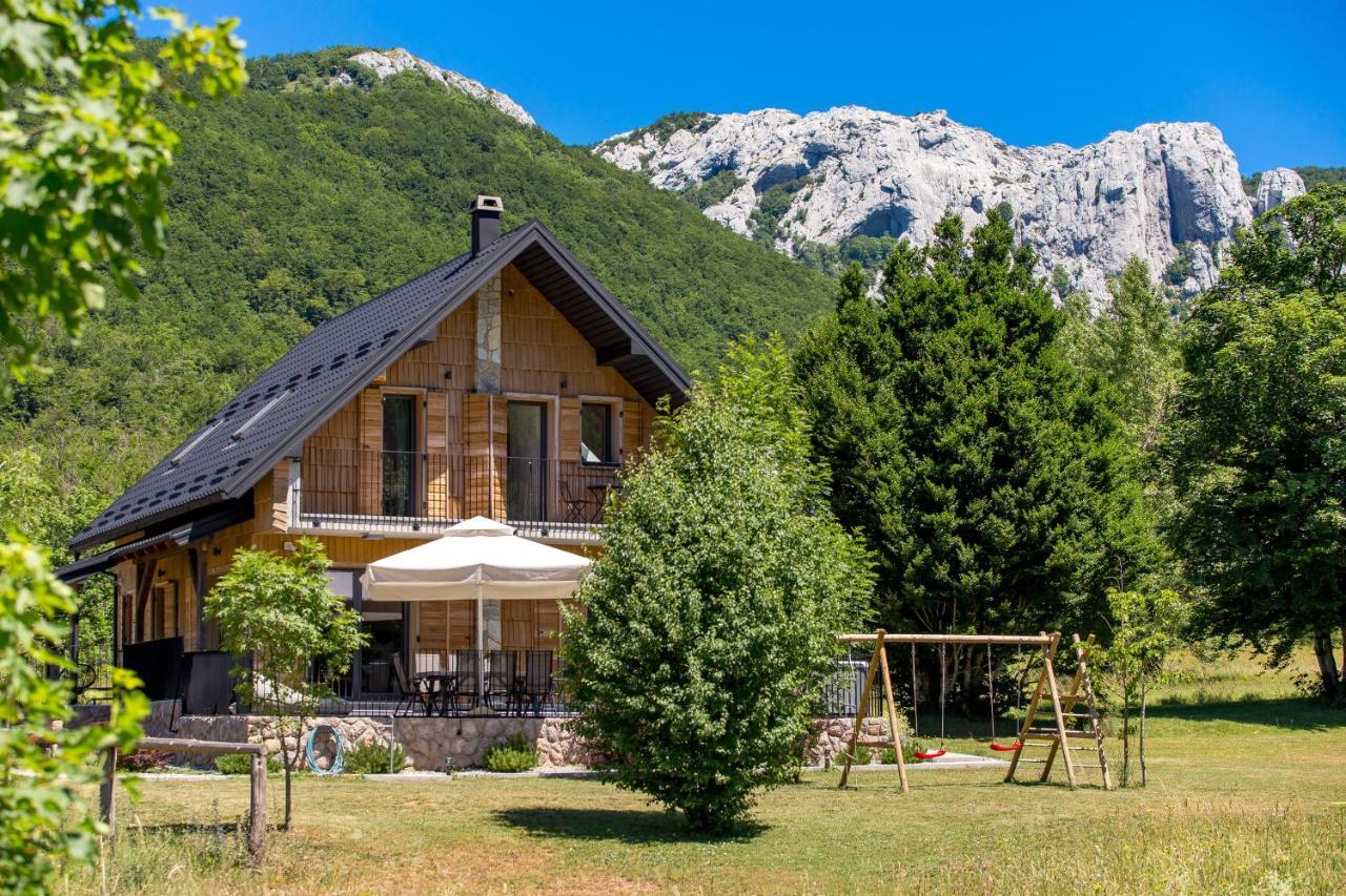 Modern Alpine Monsalbius Chalet Baske Ostarije المظهر الخارجي الصورة