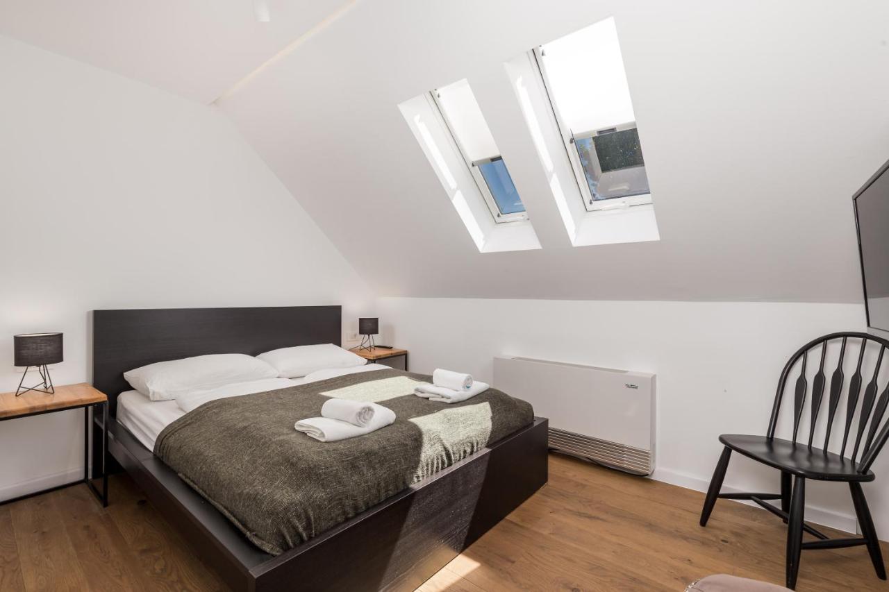 Modern Alpine Monsalbius Chalet Baske Ostarije المظهر الخارجي الصورة