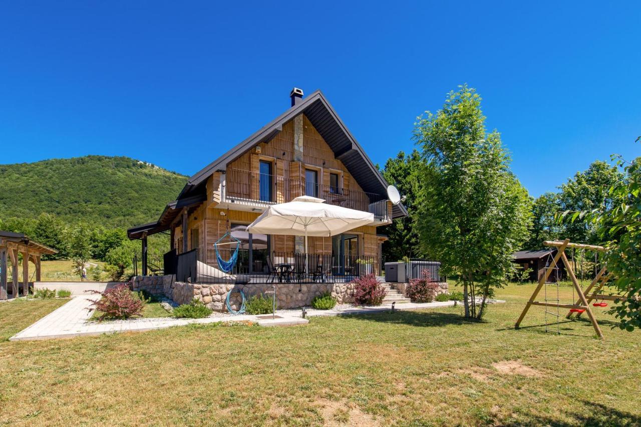 Modern Alpine Monsalbius Chalet Baske Ostarije المظهر الخارجي الصورة